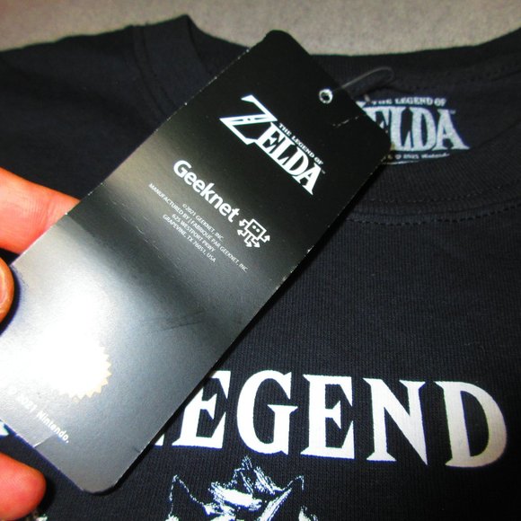 The Legend Of Zelda T-Shirt Size XLARGE - Picture 6 of 10